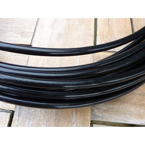 Plastslange sort 1/4'' - prisen er pr. meter